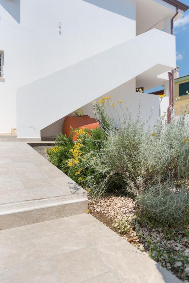 Casa Lory - Appartamento Con 2 Camere In Centro Abitato Orosei Exterior photo
